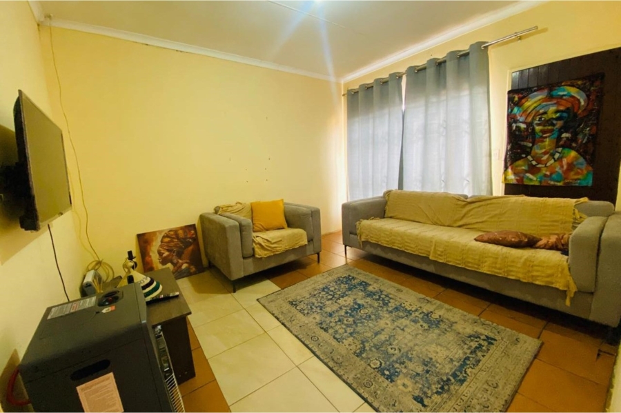 2 Bedroom Property for Sale in Zamdela Free State